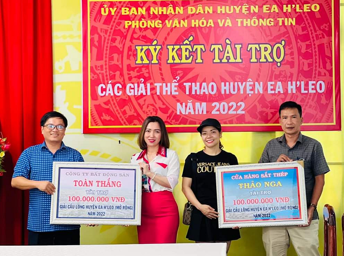 Các doanh nghiệp đồng hành cùng các giải thể thao trên địa bàn huyện